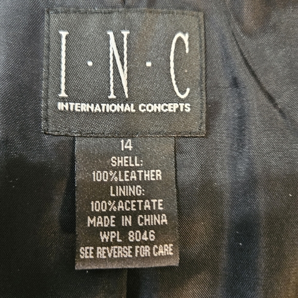INC International Concepts Black Geniune Leather Sleek Vest Size 14 - Picture 8 of 9
